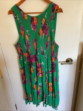 torrid Green Floral Midi Dress with Pink & Orange Blooms